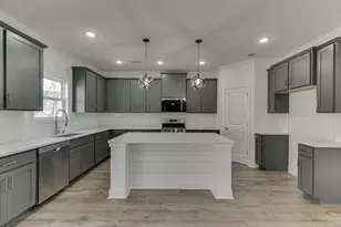 1003 Lakeview, Commerce, GA 30529 - Photo 5