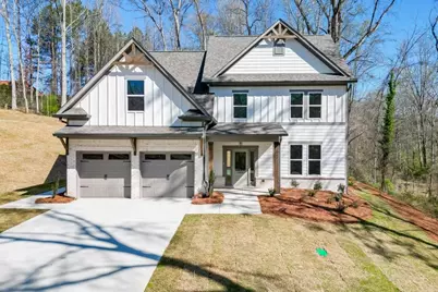 1003 Lakeview, Commerce, GA 30529 - Photo 1