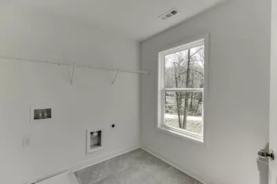 1003 Lakeview, Commerce, GA 30529 - Photo 13