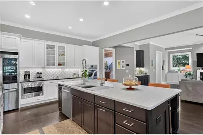 3256 Mathieson Drive NE, Atlanta, GA 30305 - Photo 13