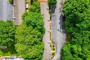 6900 Roswell Rd, Sandy Springs, GA 30328 - Photo 33