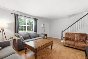 6900 Roswell Rd, Sandy Springs, GA 30328 - Photo 7