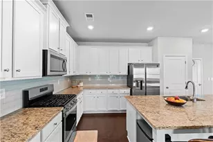 1030 Shy Ln, Marietta, GA 30060 - Photo 9