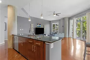 711 Cosmopolitan Dr NE, Atlanta, GA 30324 - Photo 17