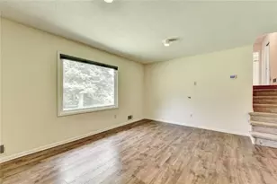 1577 Harbour Oaks Rd, Tucker, GA 30084 - Photo 11