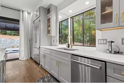 2810 Northside Drive NW, Atlanta, GA 30305 - Photo 13
