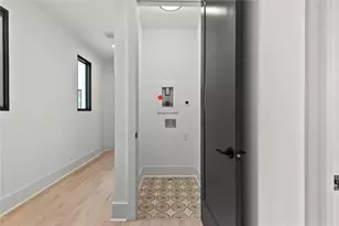 1958 8th St, Chamblee, GA 30341 - Photo 29