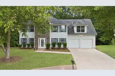 155 Apache Street SW, Atlanta, GA 30331 - Photo 1