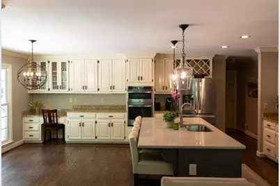 225 Skidaway Court, Alpharetta, GA 30022 - Photo 5