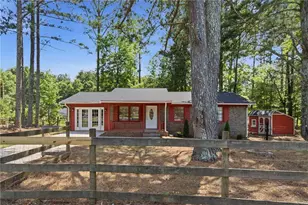 919 Paige Ct, Social Circle, GA 30025 - Photo 1