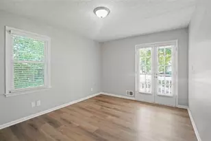 703 Navaho Ct, Woodstock, GA 30188 - Photo 9