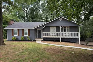 703 Navaho Ct, Woodstock, GA 30188 - Photo 1