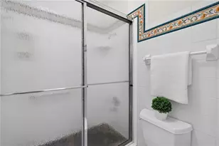 2499 Peachtree Road NE, Atlanta, GA 30305 - Photo 23