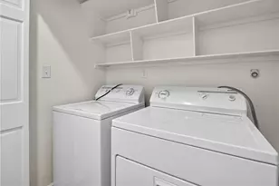 2499 Peachtree Road NE, Atlanta, GA 30305 - Photo 25