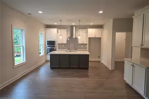 105 Southview Dr, Ellenwood, GA 30294 - Photo 5