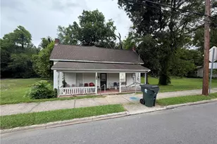 300 E Elm St, Rockmart, GA 30153 - Photo 1