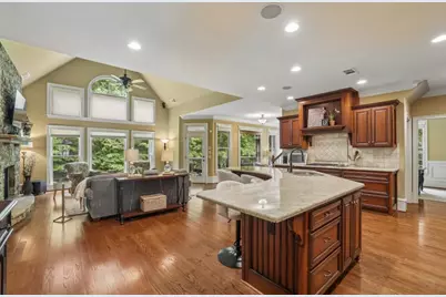 963 Garner Creek Drive SW, Lilburn, GA 30047 - Photo 15