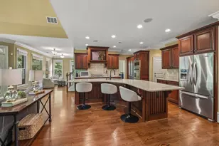 963 Garner Creek Dr SW, Lilburn, GA 30047 - Photo 3