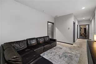 242 Valley Ridge Dr, Roswell, GA 30075 - Photo 39