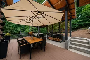 242 Valley Ridge Dr, Roswell, GA 30075 - Photo 25