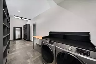 242 Valley Ridge Dr, Roswell, GA 30075 - Photo 33