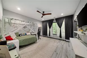 242 Valley Ridge Dr, Roswell, GA 30075 - Photo 41