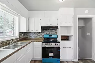 745 Anderson Dr, Jonesboro, GA 30236 - Photo 13