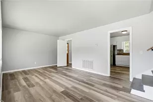 745 Anderson Dr, Jonesboro, GA 30236 - Photo 7