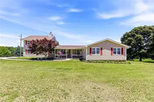 1270 Hwy 53, Hoschton, GA 30548 - Photo 7