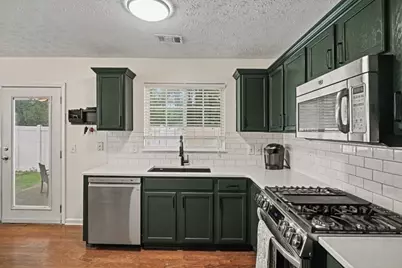 321 Windcroft Lane NW, Acworth, GA 30101 - Photo 17