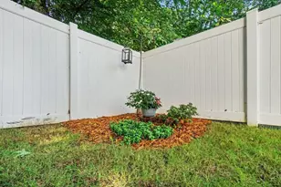321 Windcroft Ln NW, Acworth, GA 30101 - Photo 33