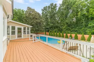 1532 Berkshire Farm Dr, Snellville, GA 30078 - Photo 27
