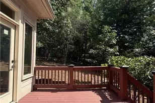 542 N St Marys Ln NW, Marietta, GA 30064 - Photo 41