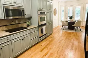 542 N St Marys Ln NW, Marietta, GA 30064 - Photo 5