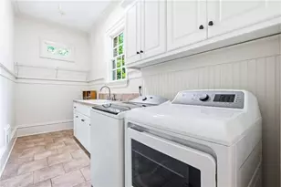 542 N St Marys Ln NW, Marietta, GA 30064 - Photo 13