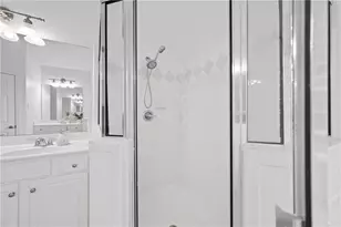 2434 Vivian Cir, Decatur, GA 30030 - Photo 31