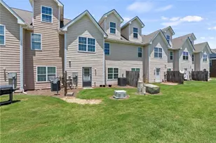 121 Village Dr, Loganville, GA 30052 - Photo 25