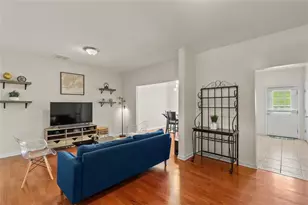121 Village Dr, Loganville, GA 30052 - Photo 5