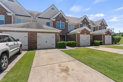 121 Village Drive, Loganville, GA 30052 - Photo 3