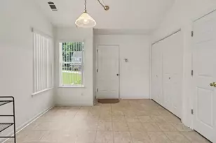 7804 Bar Harbor Dr, Riverdale, GA 30296 - Photo 11