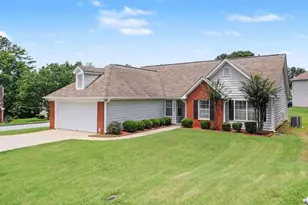 7804 Bar Harbor Dr, Riverdale, GA 30296 - Photo 9