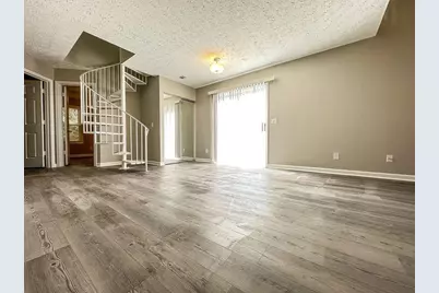2747 Highland Ridge NW, Kennesaw, GA 30152 - Photo 7