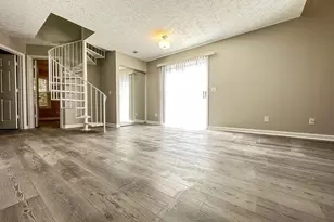 2747 Highland Ridge NW, Kennesaw, GA 30152 - Photo 7