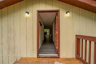 465 Waters Edge Dr, Clarkesville, GA 30523 - Photo 31