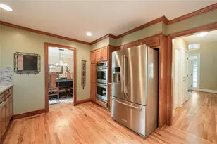245 Emily Dr SW, Lilburn, GA 30047 - Photo 9