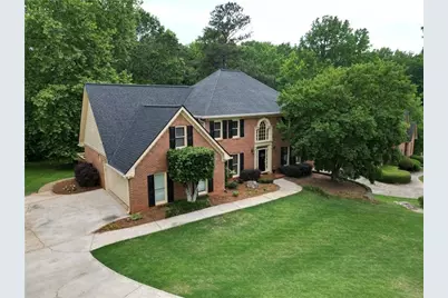 245 Emily Drive SW, Lilburn, GA 30047 - Photo 3