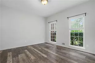 10785 Tuxford Dr, Alpharetta, GA 30022 - Photo 5