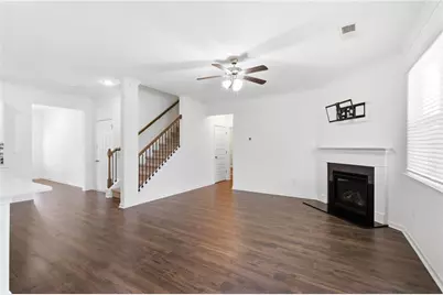 3369 English Elm Way, Loganville, GA 30052 - Photo 9