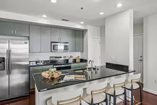565 Peachtree Street NE, Atlanta, GA 30308 - Photo 9