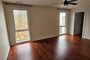 1345 Stirling Ct NW, Atlanta, GA 30318 - Photo 7